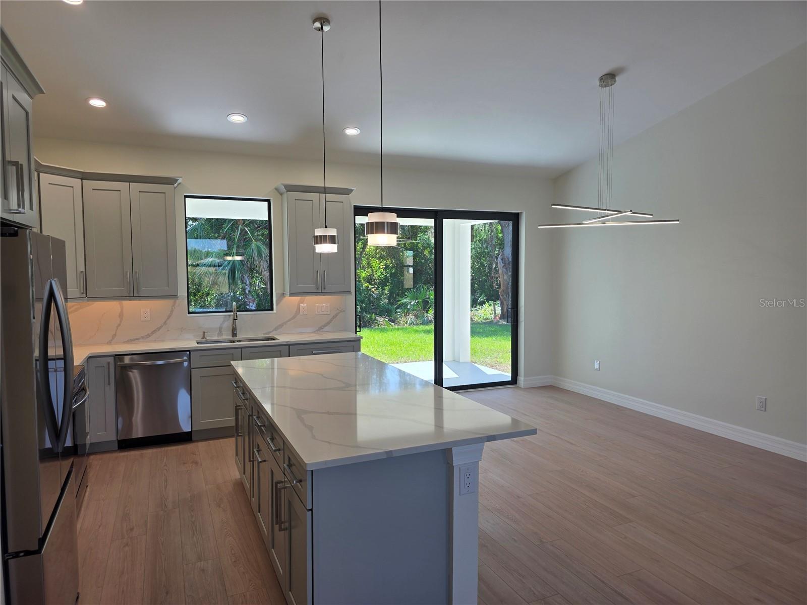 WARM MINERAL SPGS - Residential