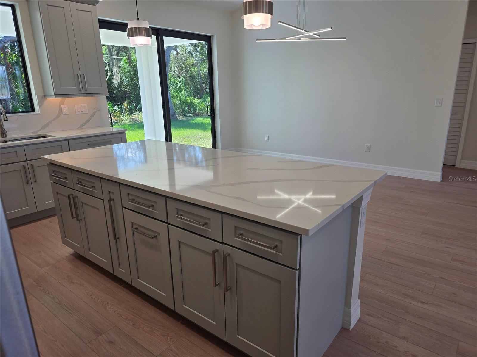 WARM MINERAL SPGS - Residential