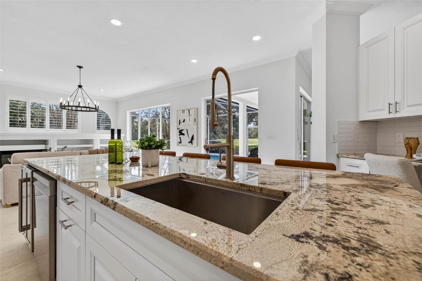LEXINGTON OAKS PH 01 - Residential