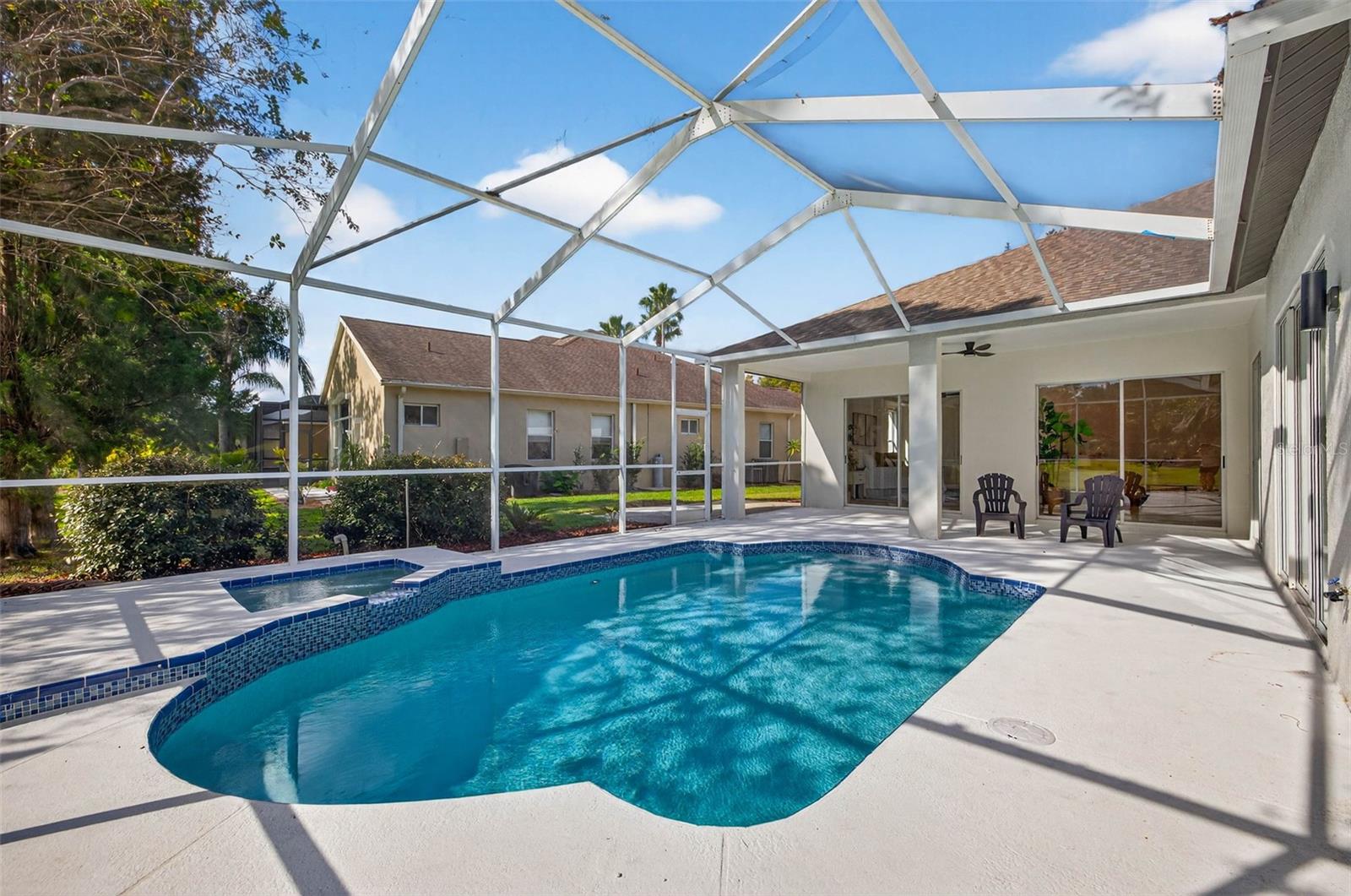 LEXINGTON OAKS PH 01 - Residential