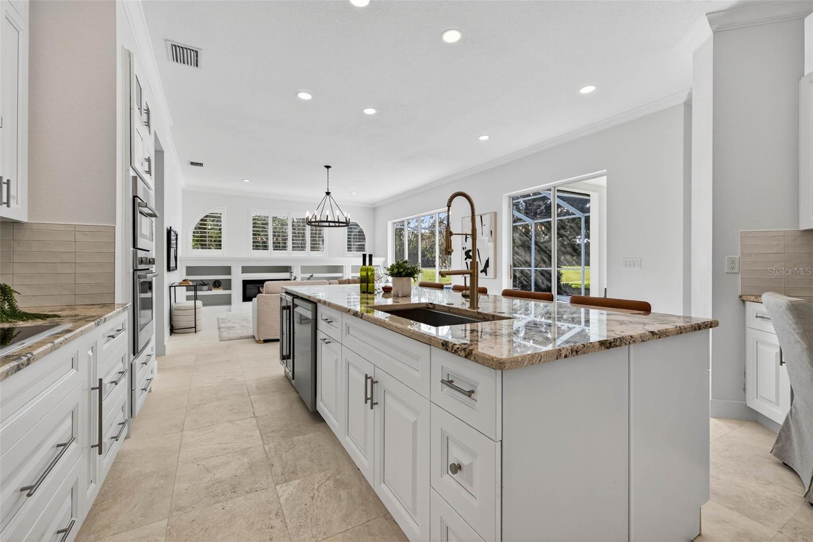 LEXINGTON OAKS PH 01 - Residential
