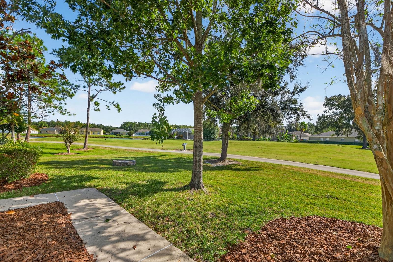 LEXINGTON OAKS PH 01 - Residential