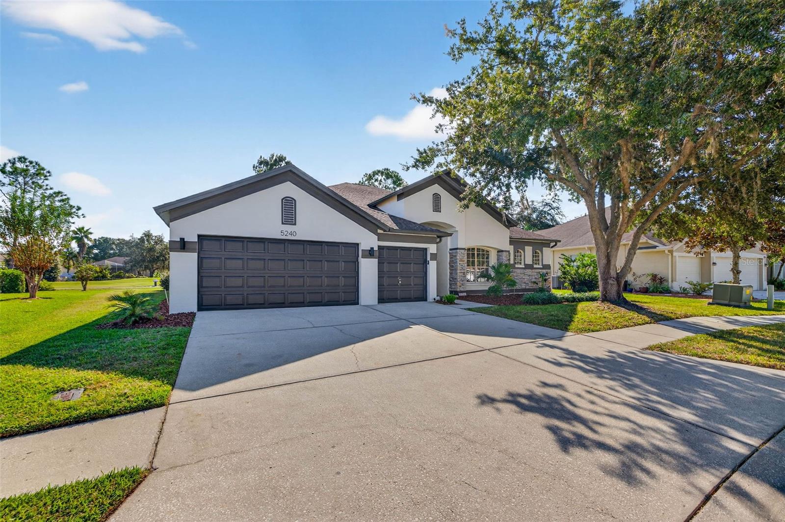 LEXINGTON OAKS PH 01 - Residential