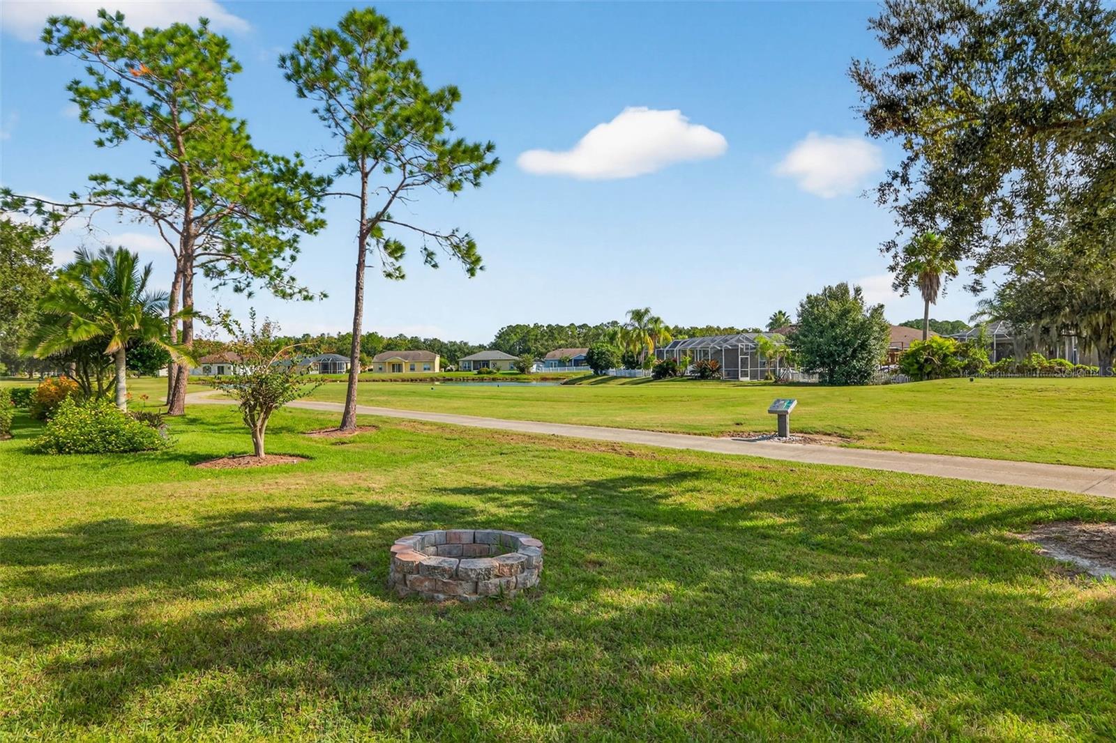 LEXINGTON OAKS PH 01 - Residential