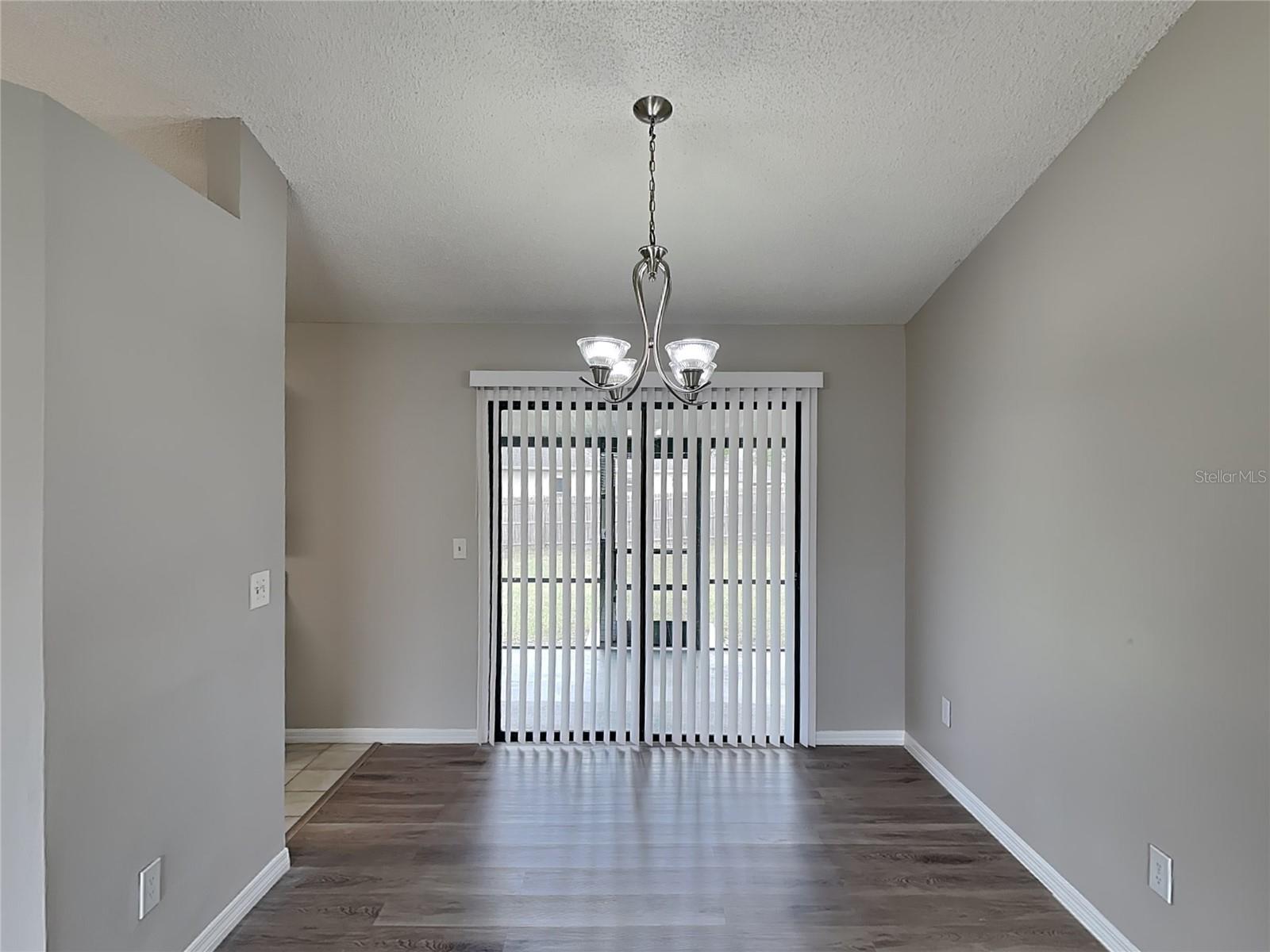 DELTONA LAKES E UN 39 - Residential Lease