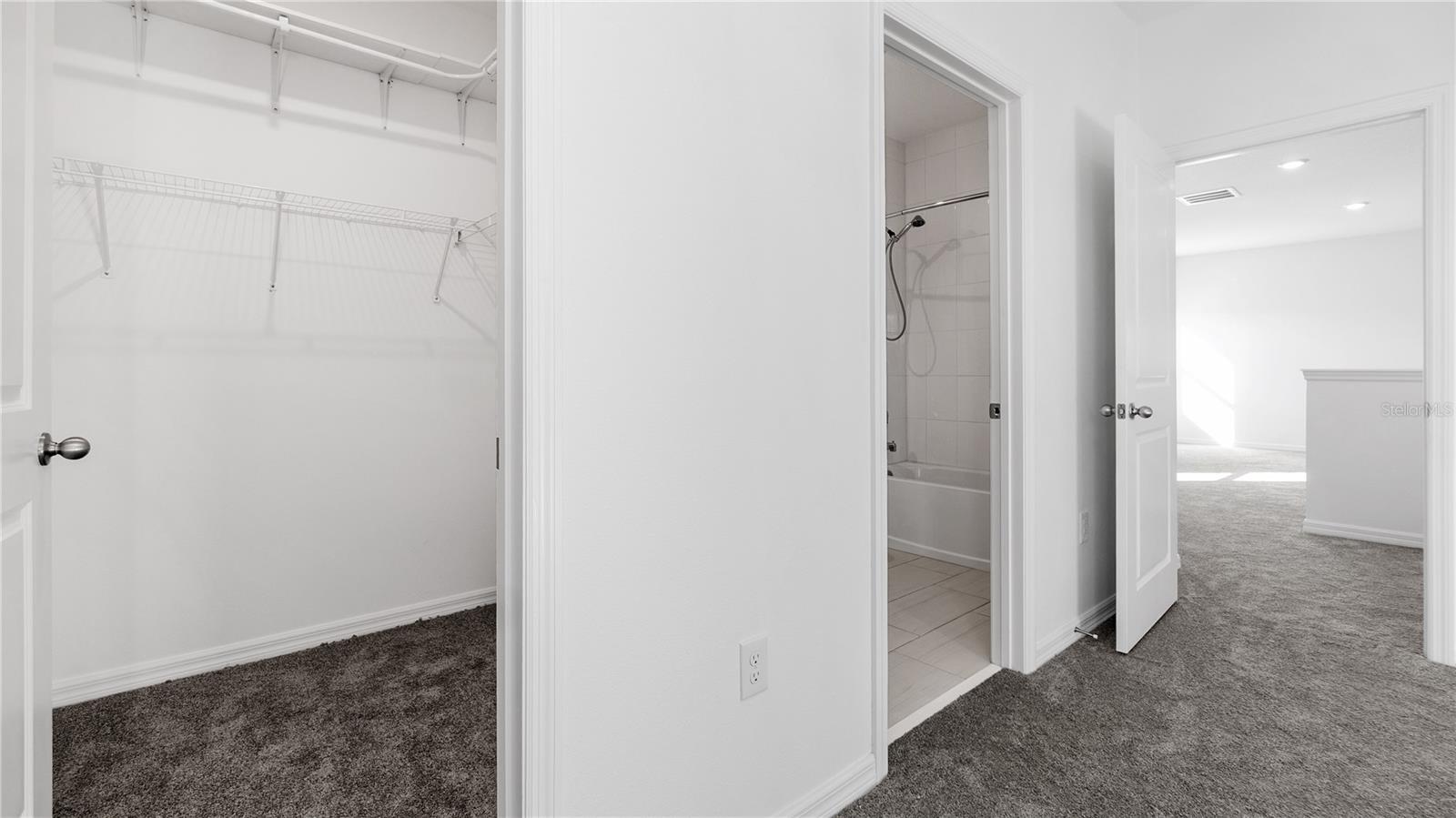 SOUTH FORK S & TR T - Residential