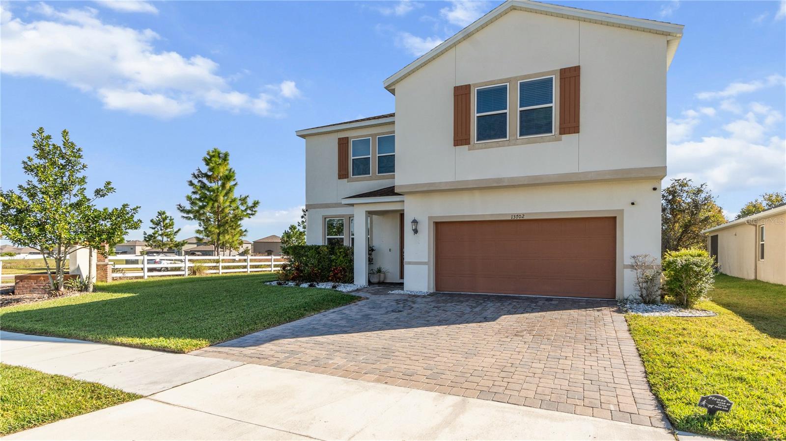 SOUTH FORK S & TR T - Residential