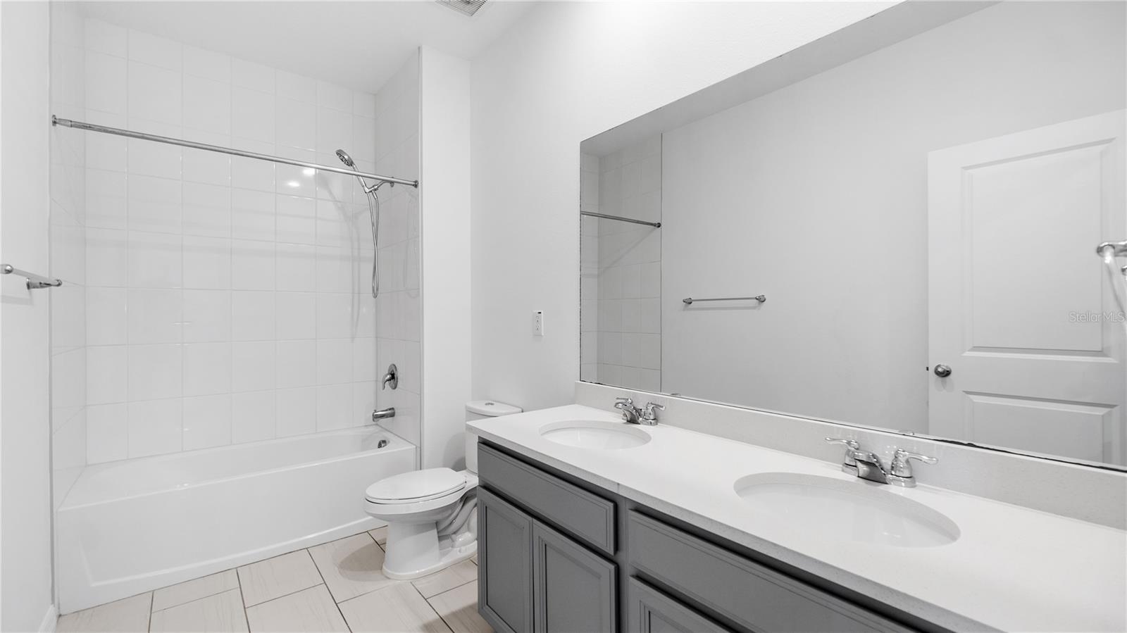 SOUTH FORK S & TR T - Residential