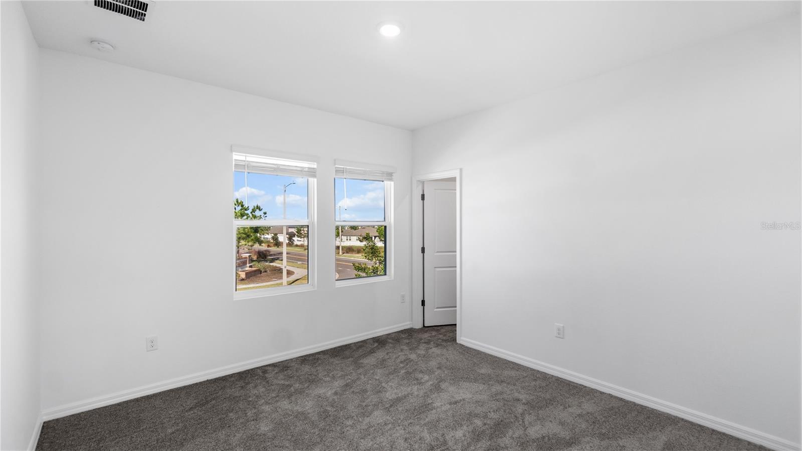 SOUTH FORK S & TR T - Residential