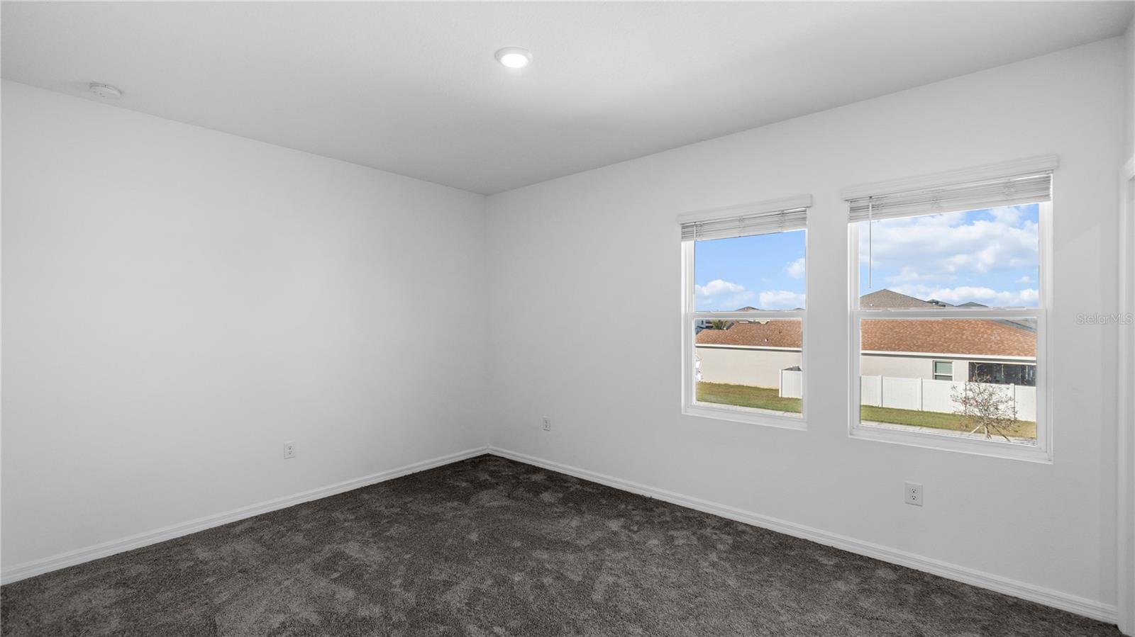 SOUTH FORK S & TR T - Residential