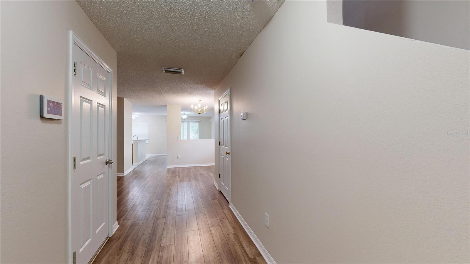 EDGEWATER AT GRAND OAKS PH 01 - Residential Lease