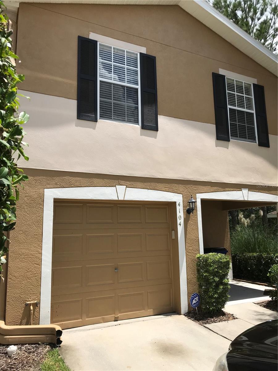 EDGEWATER AT GRAND OAKS PH 01 - Residential Lease