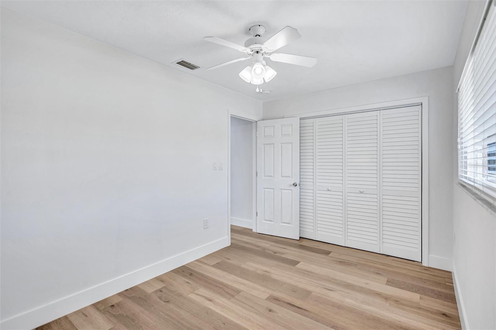 VISTA HERMOSA - Residential