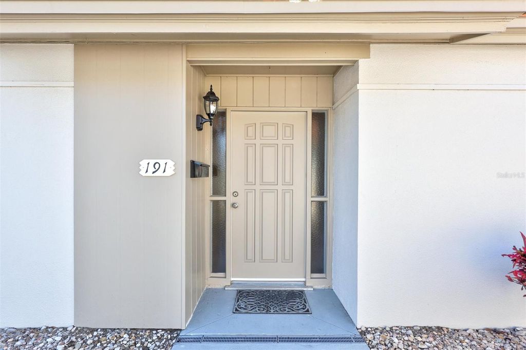 Photo of 191 Vista Hermosa Circle, Sarasota, FL 34242 (MLS # A4680721)