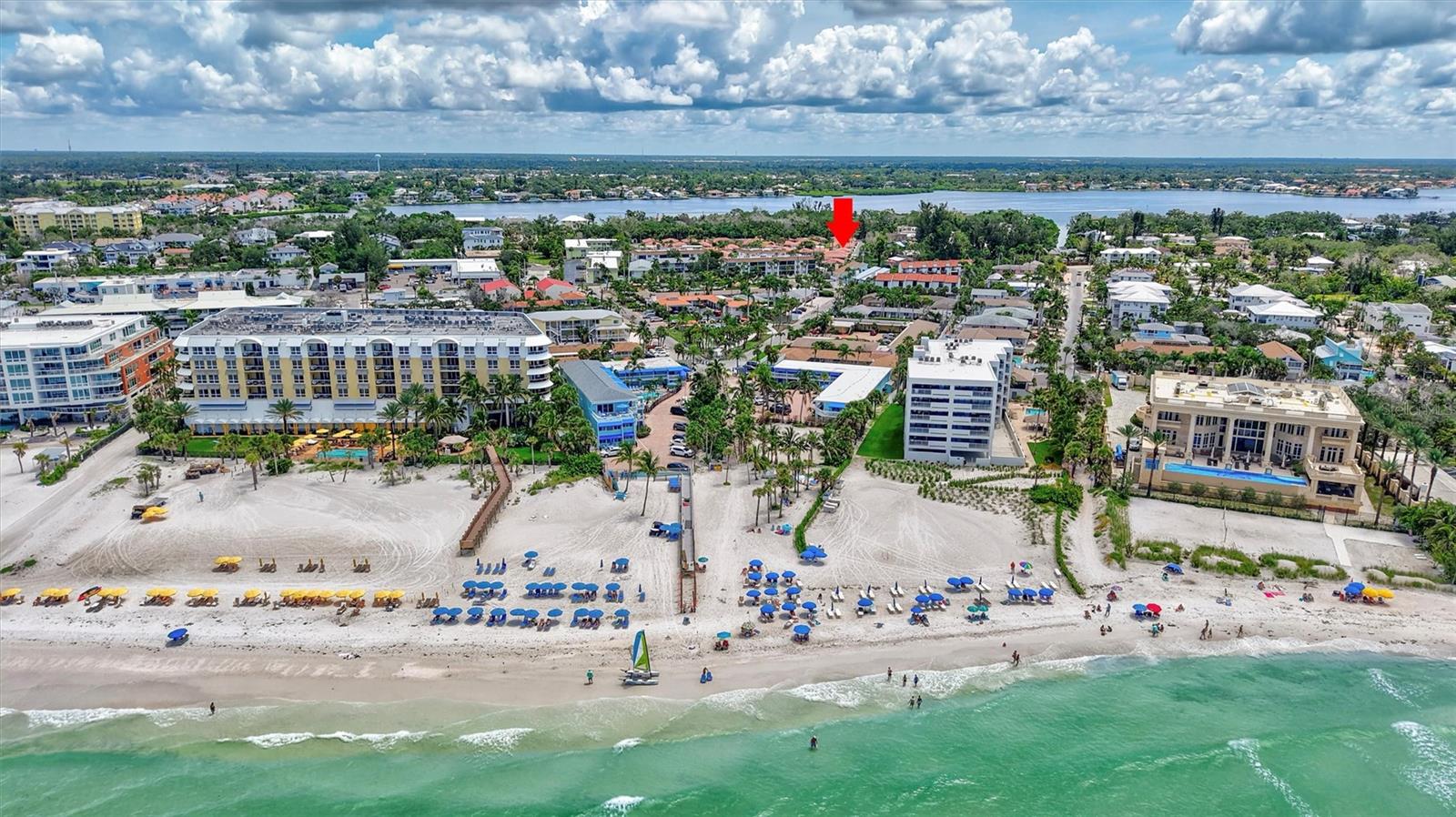 VISTA HERMOSA - Residential