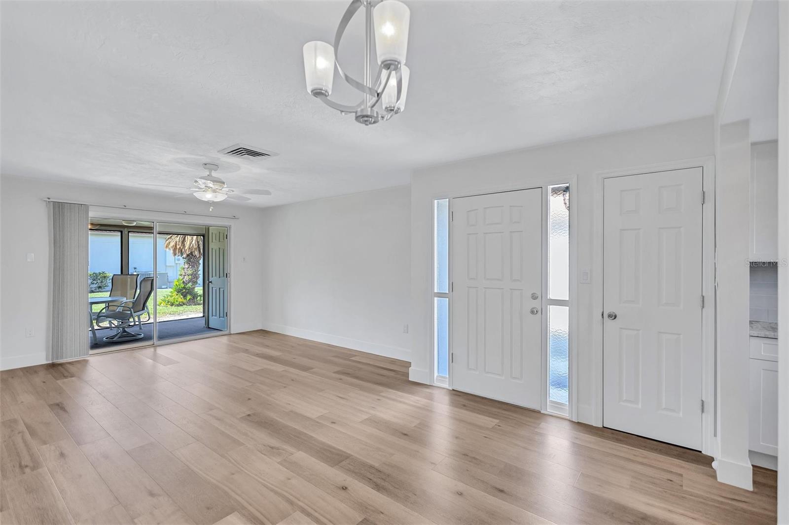 VISTA HERMOSA - Residential