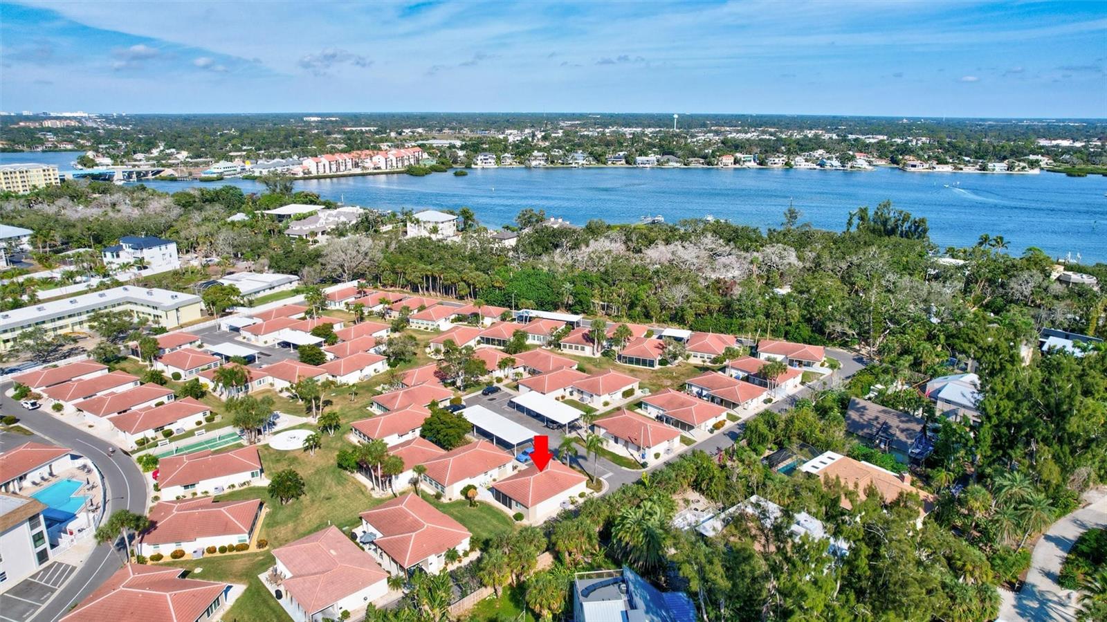 VISTA HERMOSA - Residential