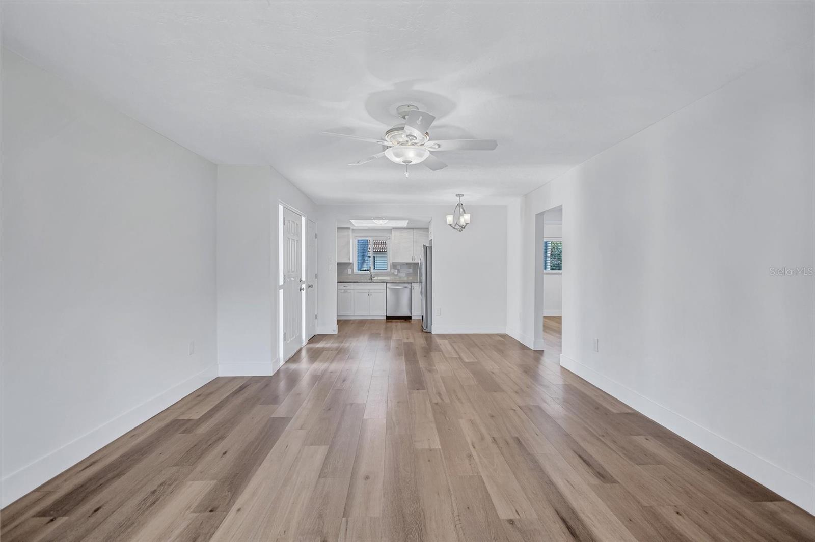 VISTA HERMOSA - Residential