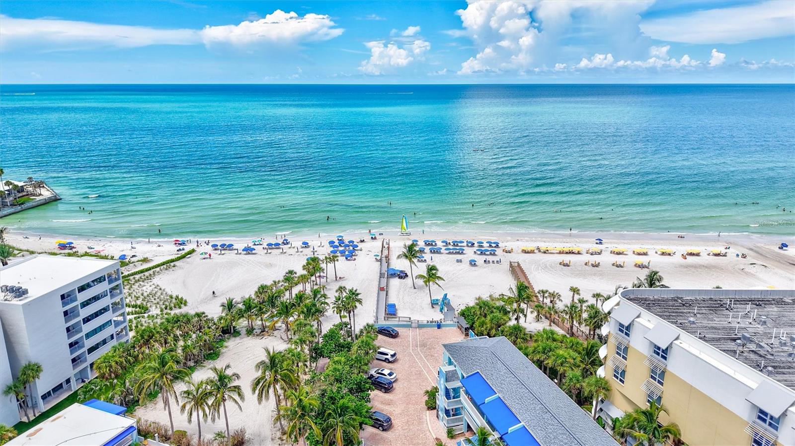 VISTA HERMOSA - Residential