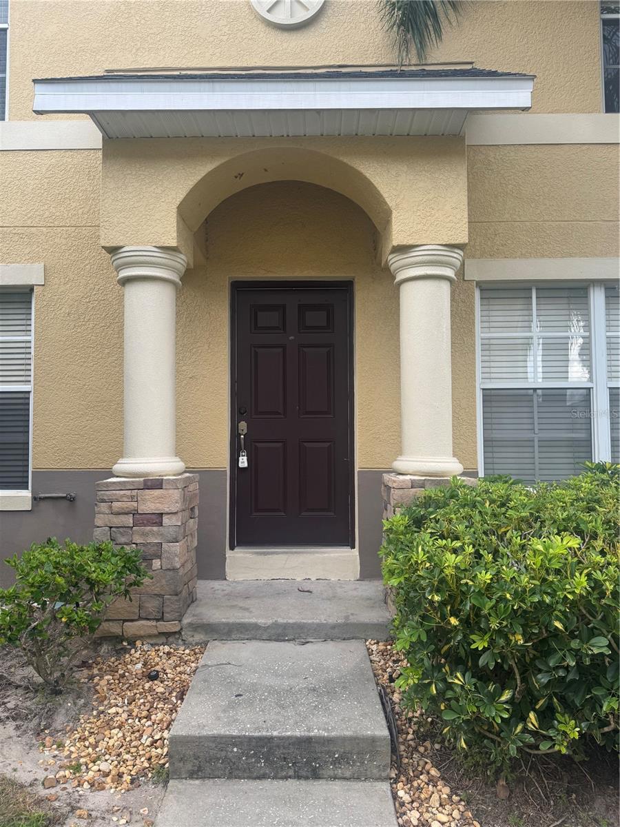 Nice size condo in gated North Lakeland community. 3 full bedrooms 2 full bathrooms upstairs with large family room, dining room kitchen area and a half bath downstairs. Great layout. This community is minutes from I4 and all shopping amenities. Community features gated private pool area and gated entrance.