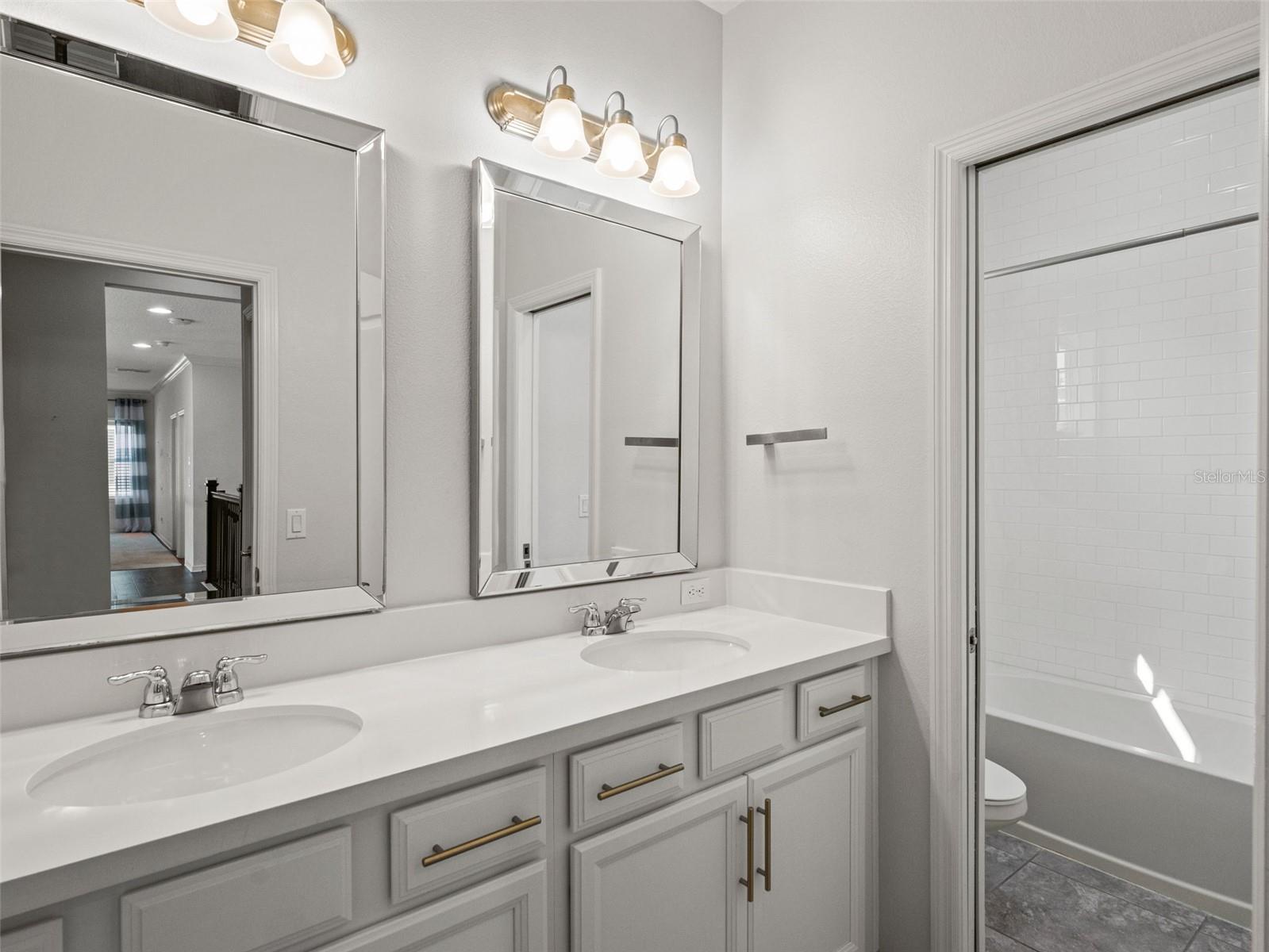 PRESERVE/LAUREATE PARK PH 3 - Residential