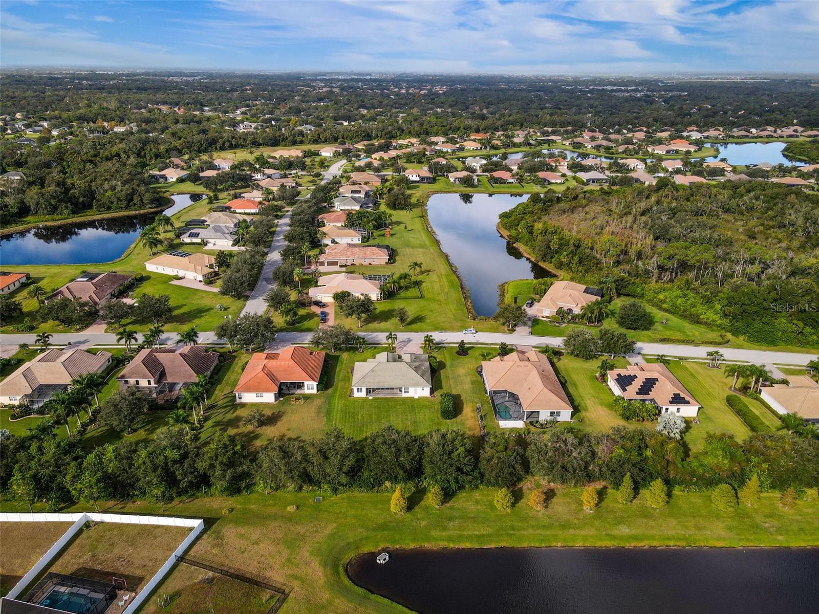 COUNTRY MEADOWS PH I - Residential