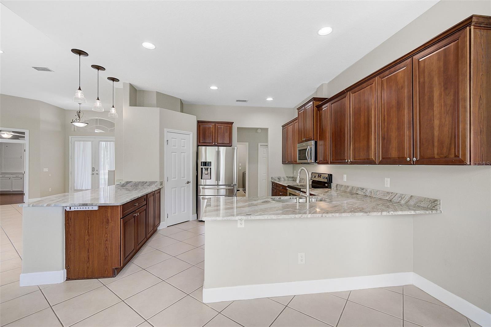 COUNTRY MEADOWS PH I - Residential