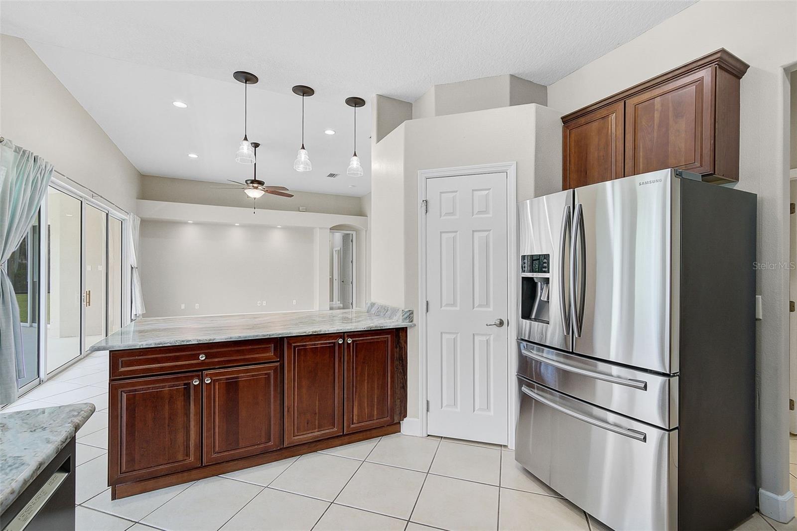 COUNTRY MEADOWS PH I - Residential