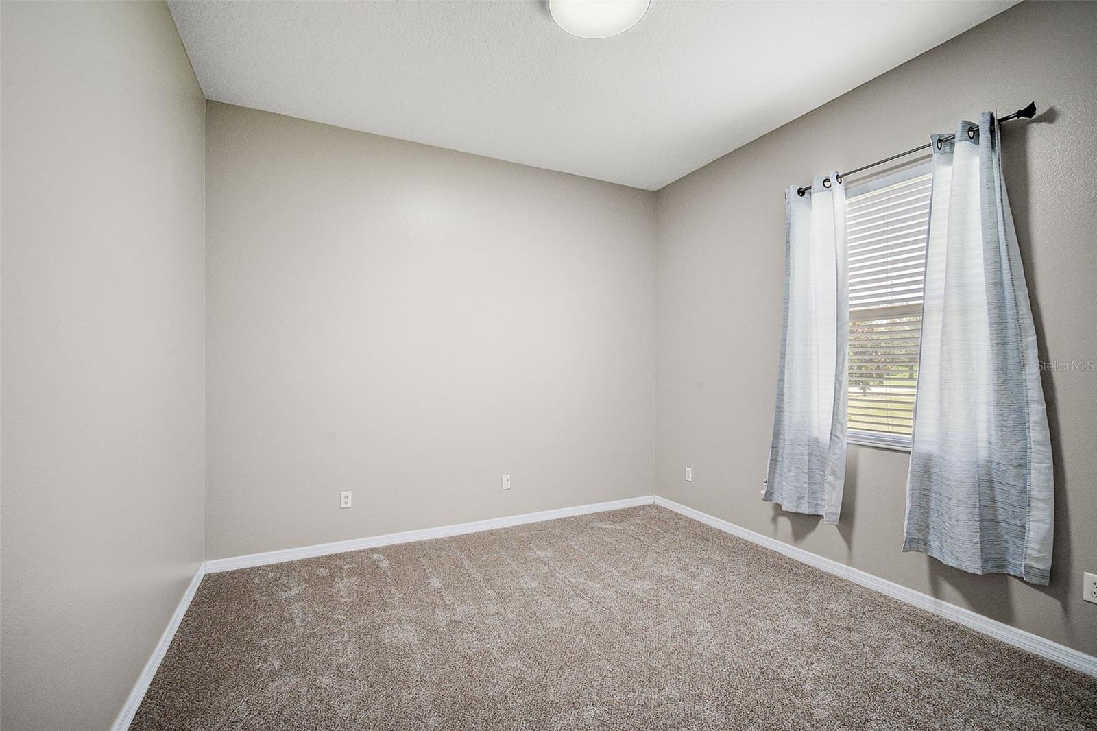 COUNTRY MEADOWS PH I - Residential