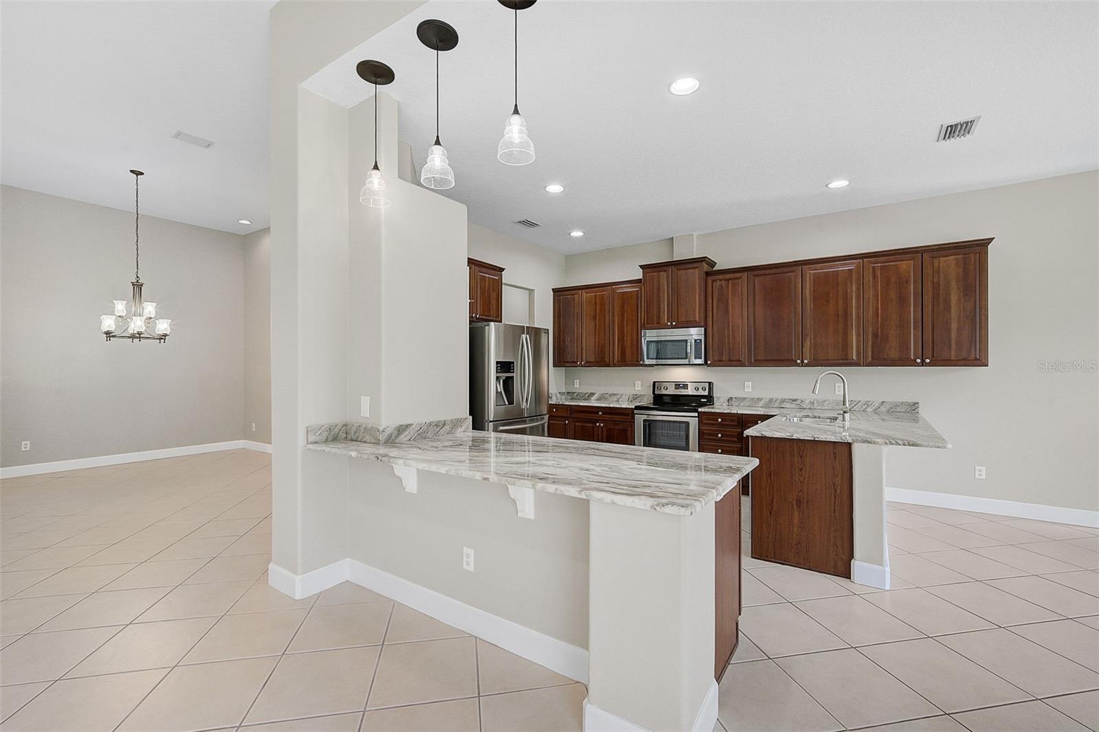 COUNTRY MEADOWS PH I - Residential