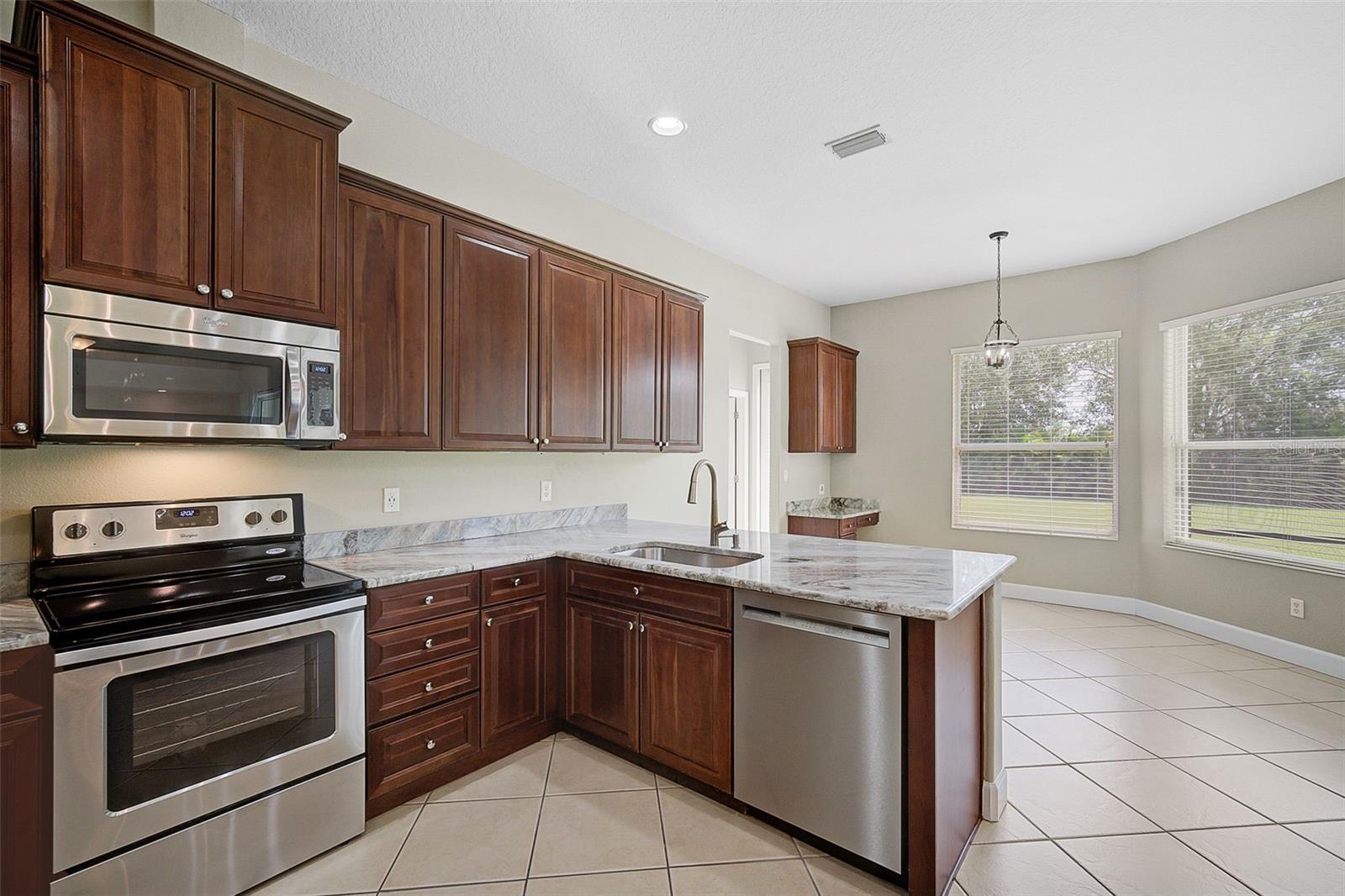 COUNTRY MEADOWS PH I - Residential