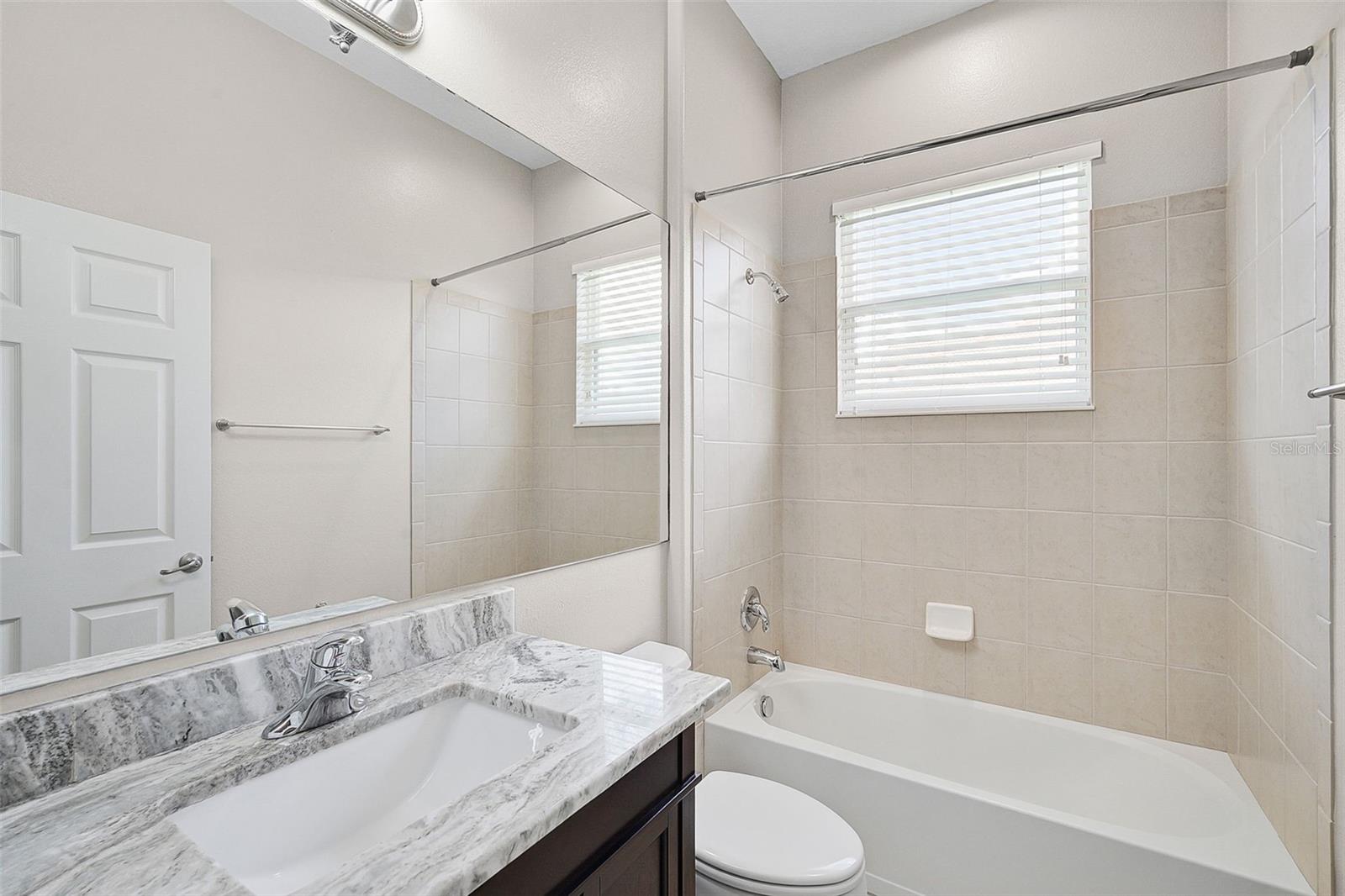 COUNTRY MEADOWS PH I - Residential