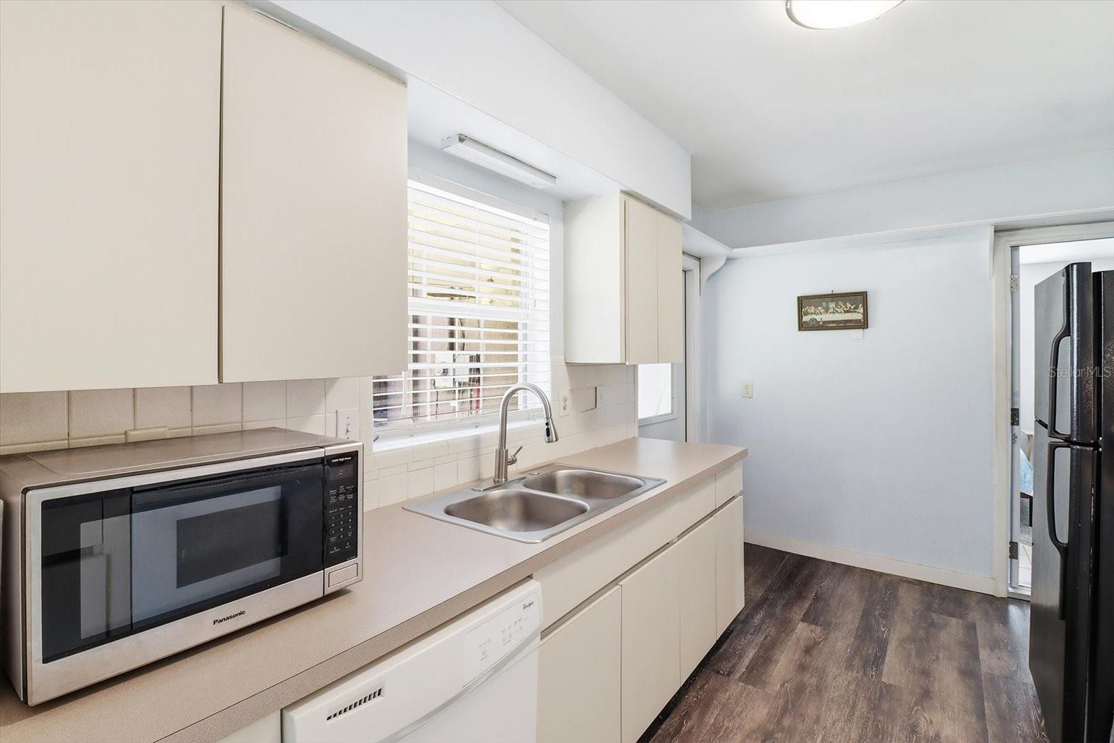 MARQUETTE VILLAGE UNIT 01 - Residential