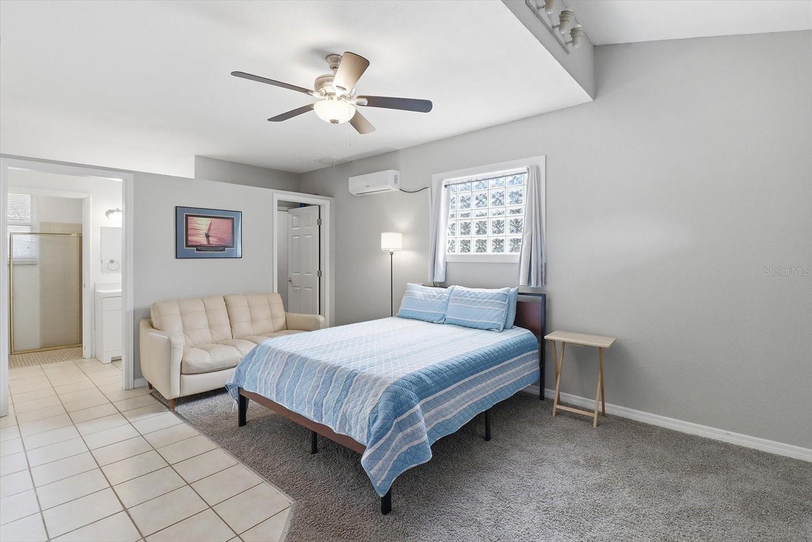 MARQUETTE VILLAGE UNIT 01 - Residential