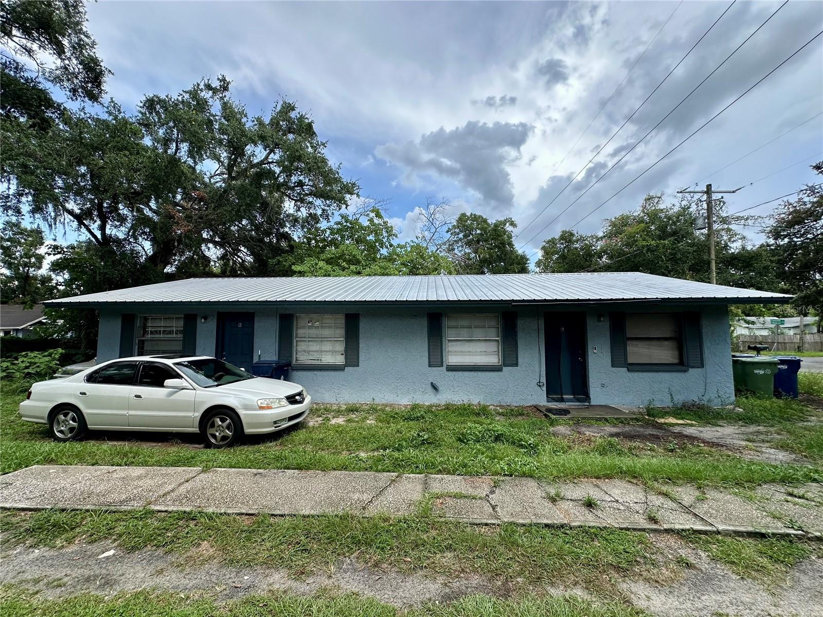 Some photos have been virtually staged.Excellent investment opportunity! This well-maintained duplex features two spacious 2-bedroom, 1-bathroom units, each currently tenant-occupied, providing immediate rental income. Both units offer comfortable layouts with bright living spaces, functional kitchens, and ample closet space.
Situated in close proximity to the University mall, University of South Florida's campus and a wide variety of dining options. This property attracts long-term tenants and maintains steady occupancy. Whether you’re a seasoned investor or looking to start your real estate portfolio, this duplex offers strong cash flow potential and minimal vacancy risk.