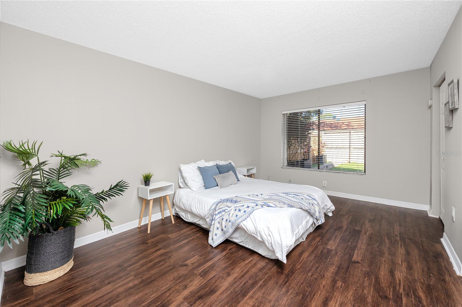 SUNSET GROVE CONDO - Residential