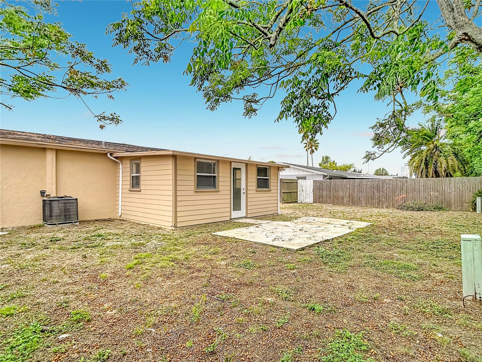 GULF HIGHLANDS - Residential