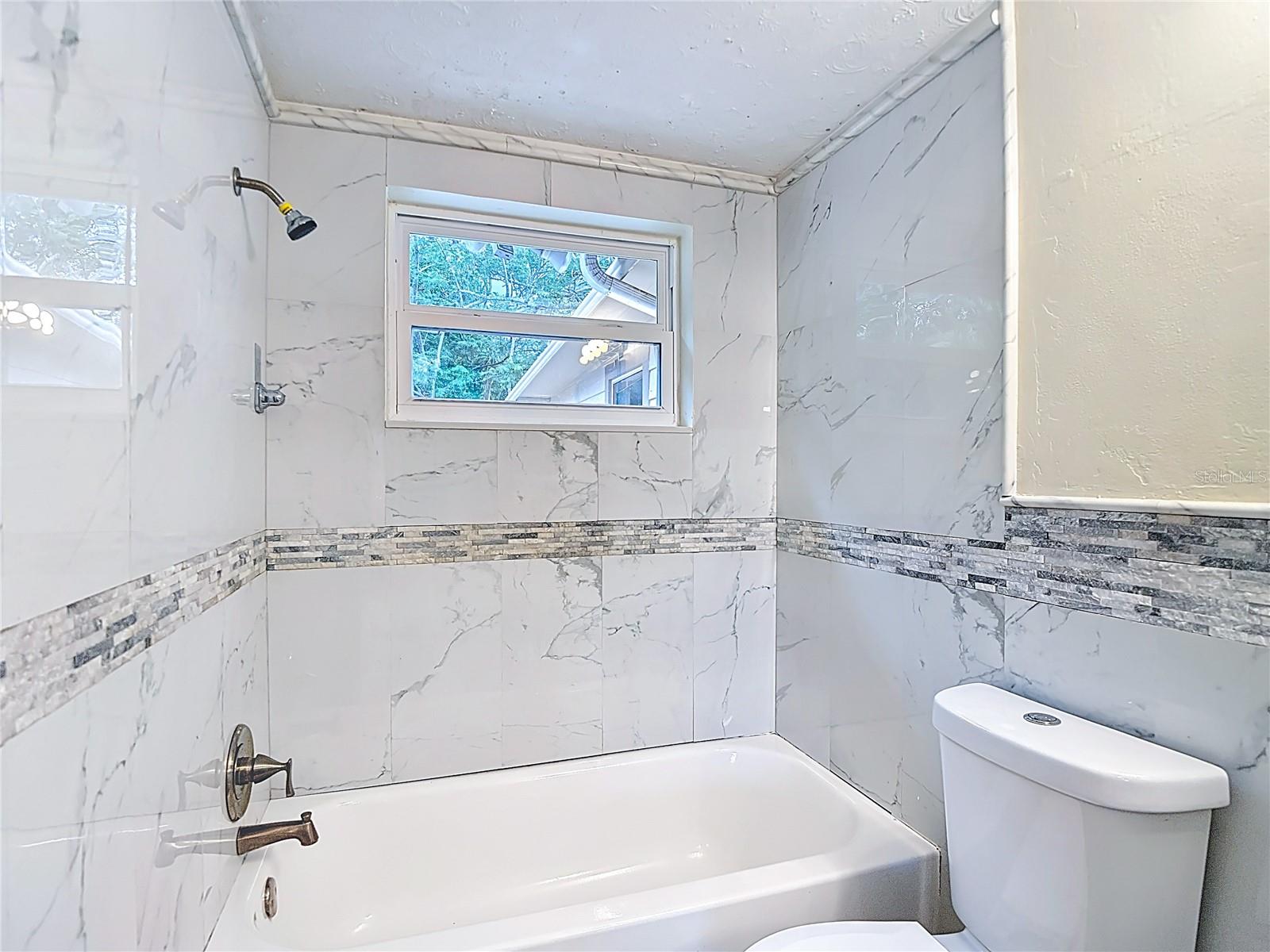 GULF HIGHLANDS - Residential