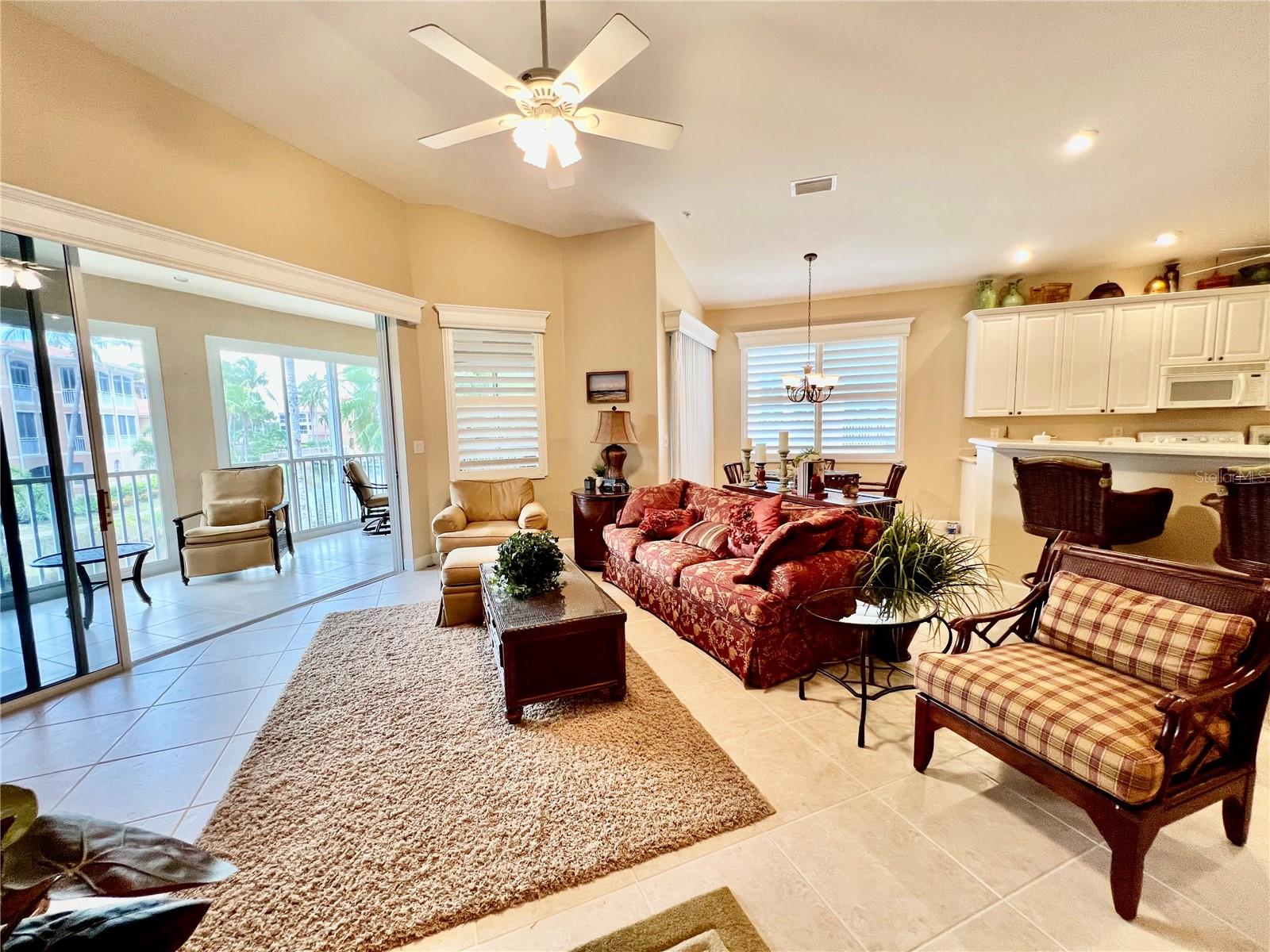 TOPAZ COVE CONDO - Residential Lease