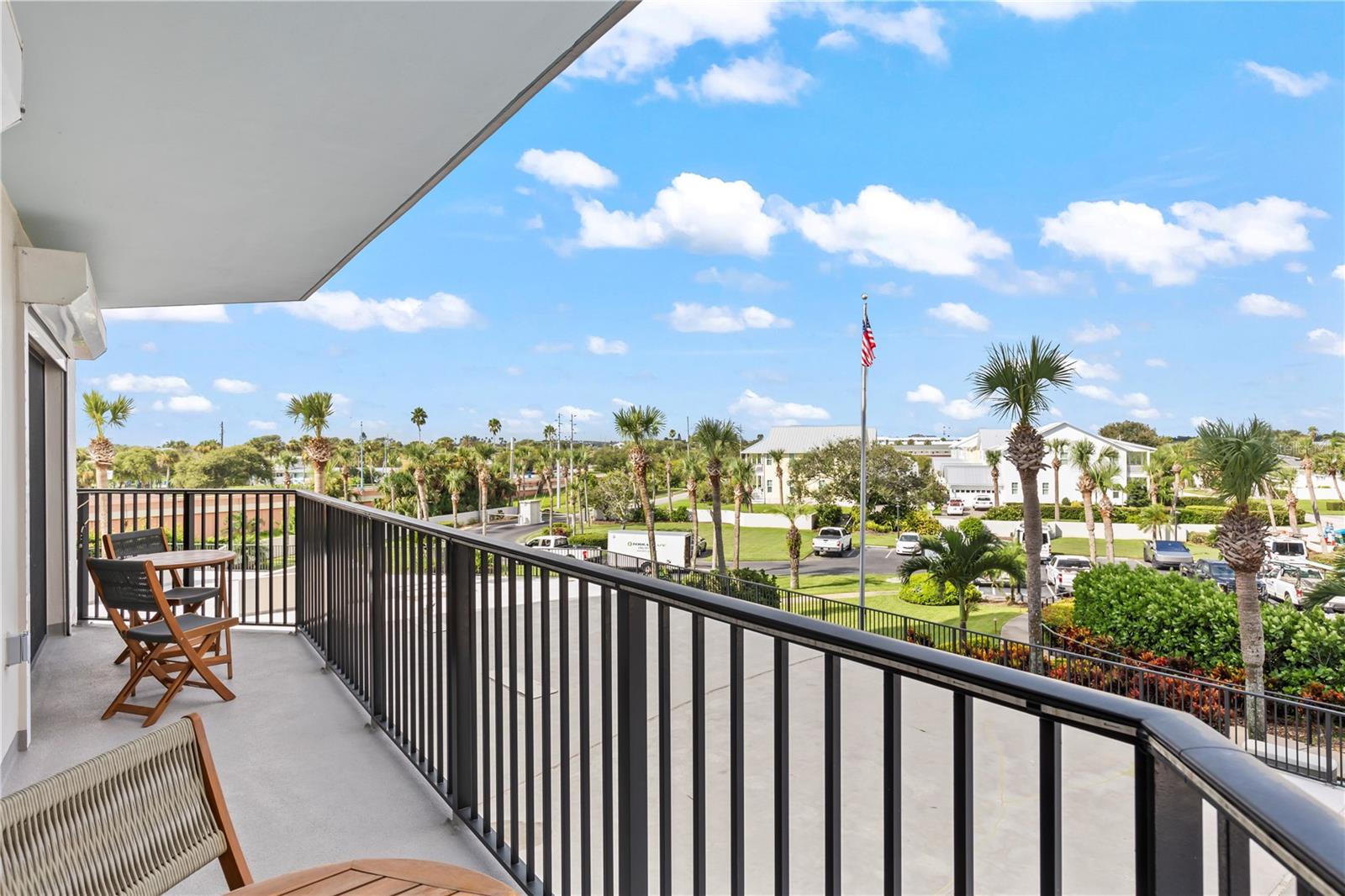 DIAMOND HEAD POINT CONDO - Residential