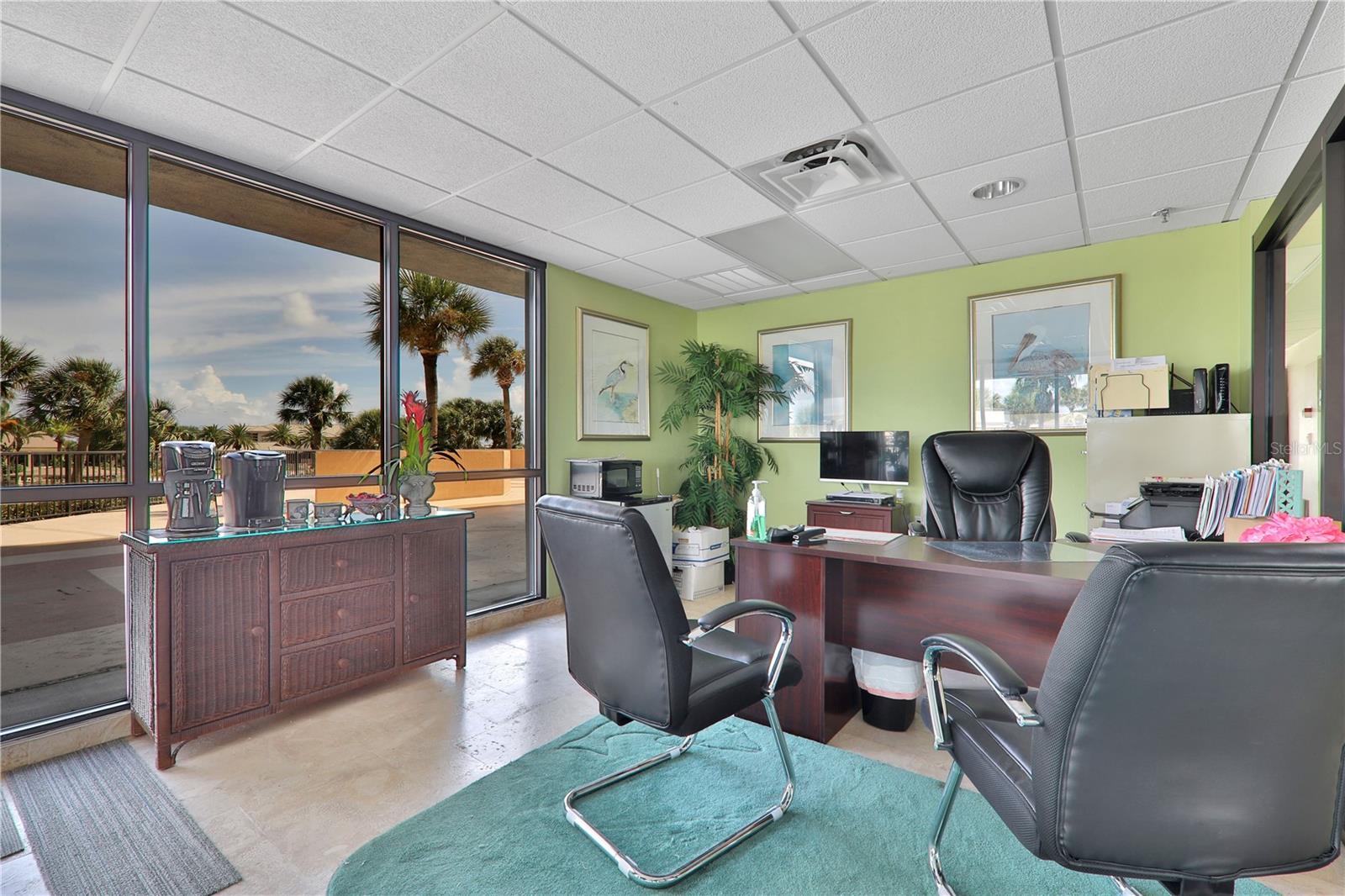 DIAMOND HEAD POINT CONDO - Residential