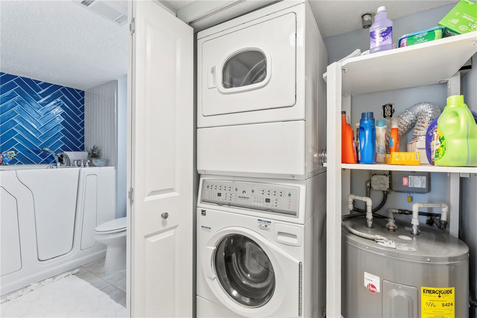 DIAMOND HEAD POINT CONDO - Residential