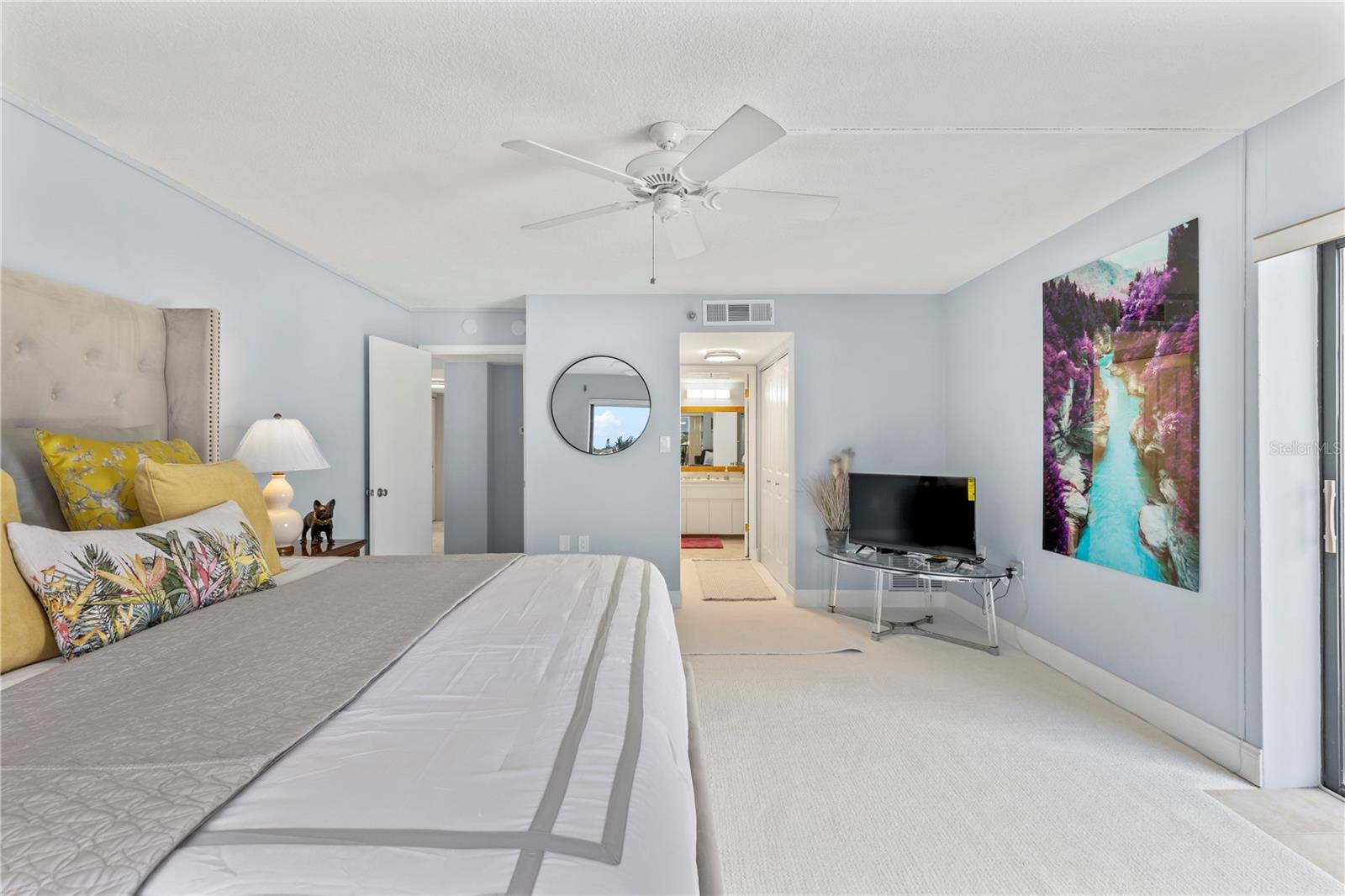 DIAMOND HEAD POINT CONDO - Residential