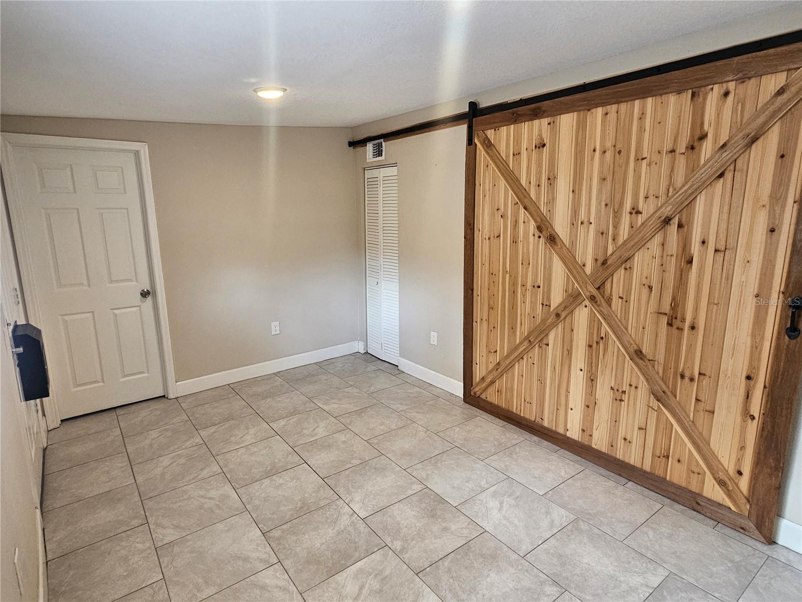 UNPLATTED - Residential Lease