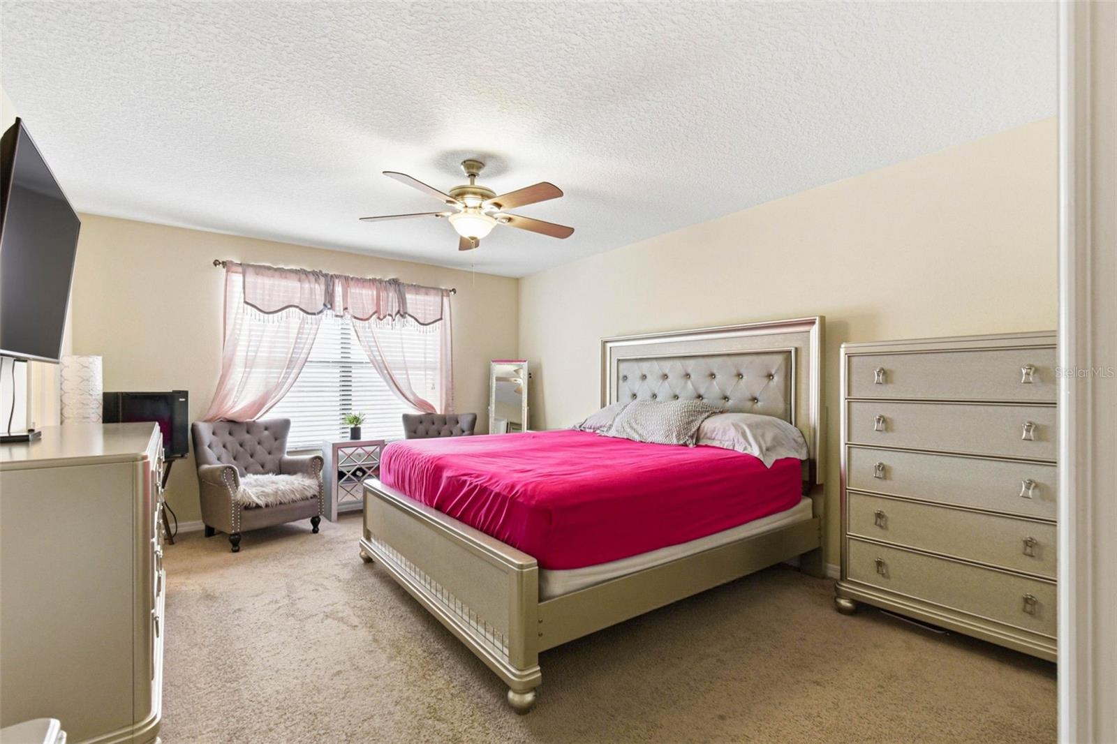 BELMONT PH 1C-1 PT REP - Residential Lease