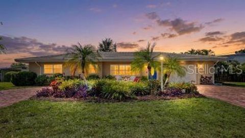 Photo of 3537 S School Avenue, Sarasota, FL 34239 (MLS # A4691686)