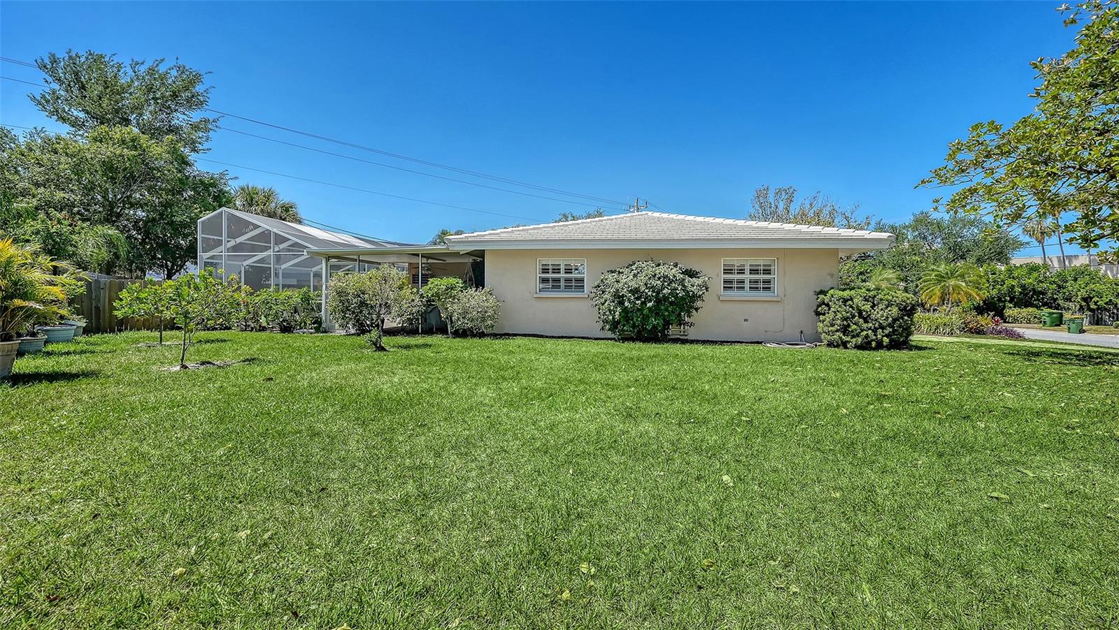 SOUTH GATE - Residential