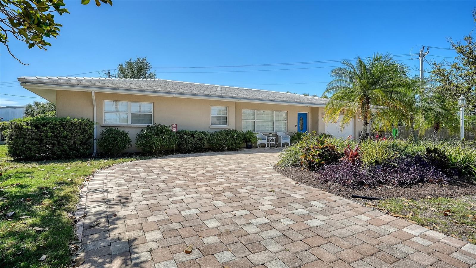 SOUTH GATE - Residential