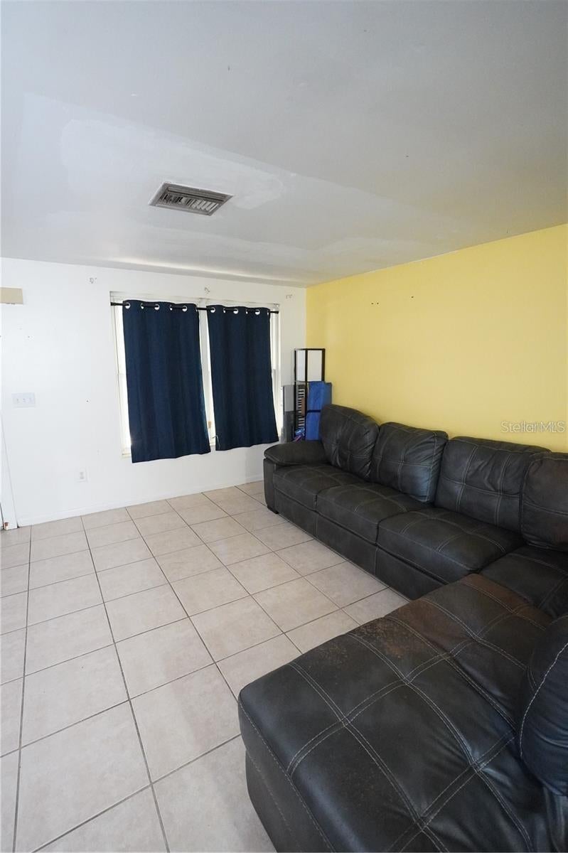 14611 SW 37TH COURT