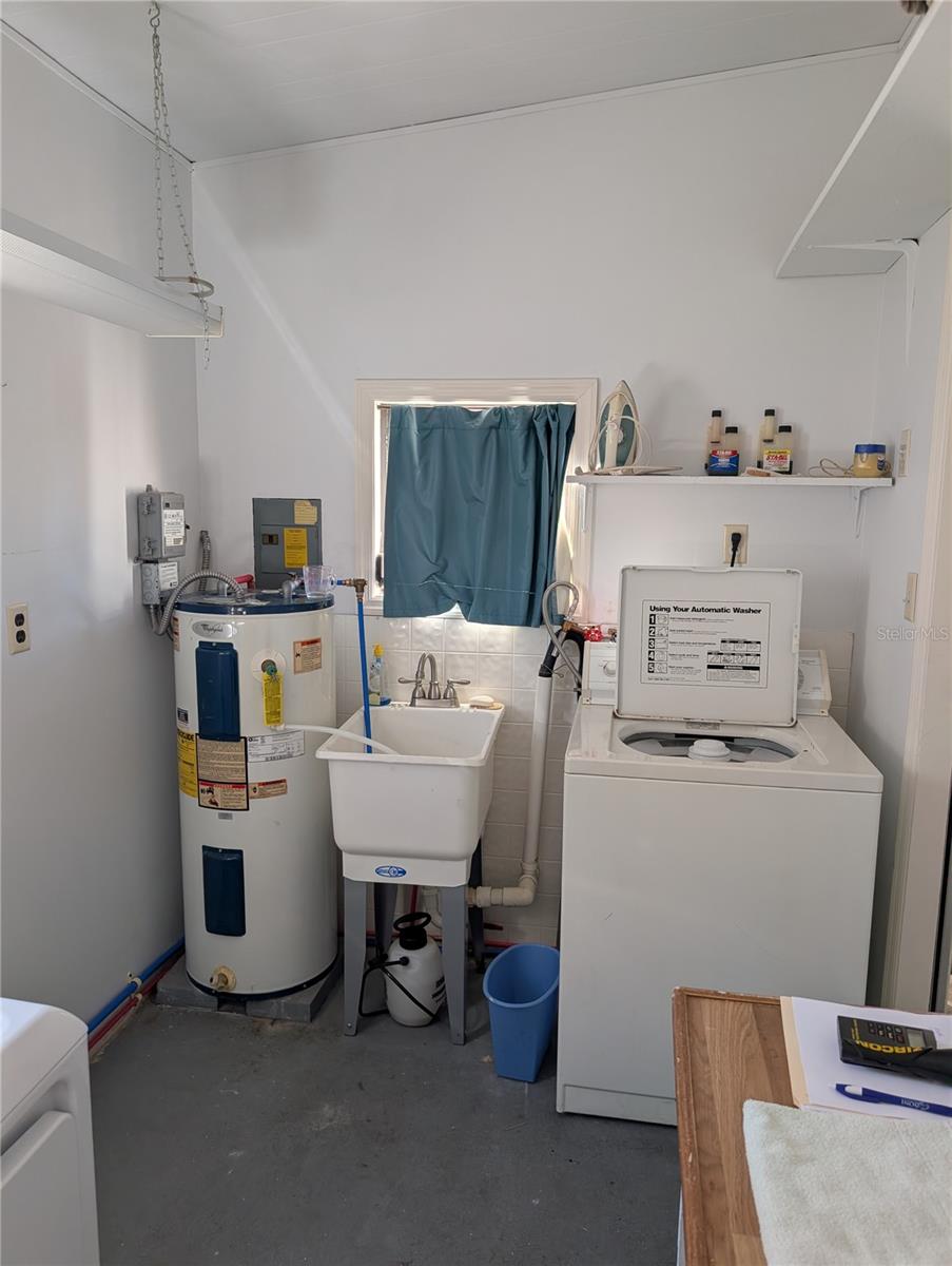 CENTER CREST R V PARK - Residential